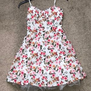 White Floral Emerald Sundae Dress
